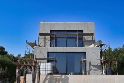 A modern house under construction near the sea in the vicinity of Umag, 120 m², great opportunity!